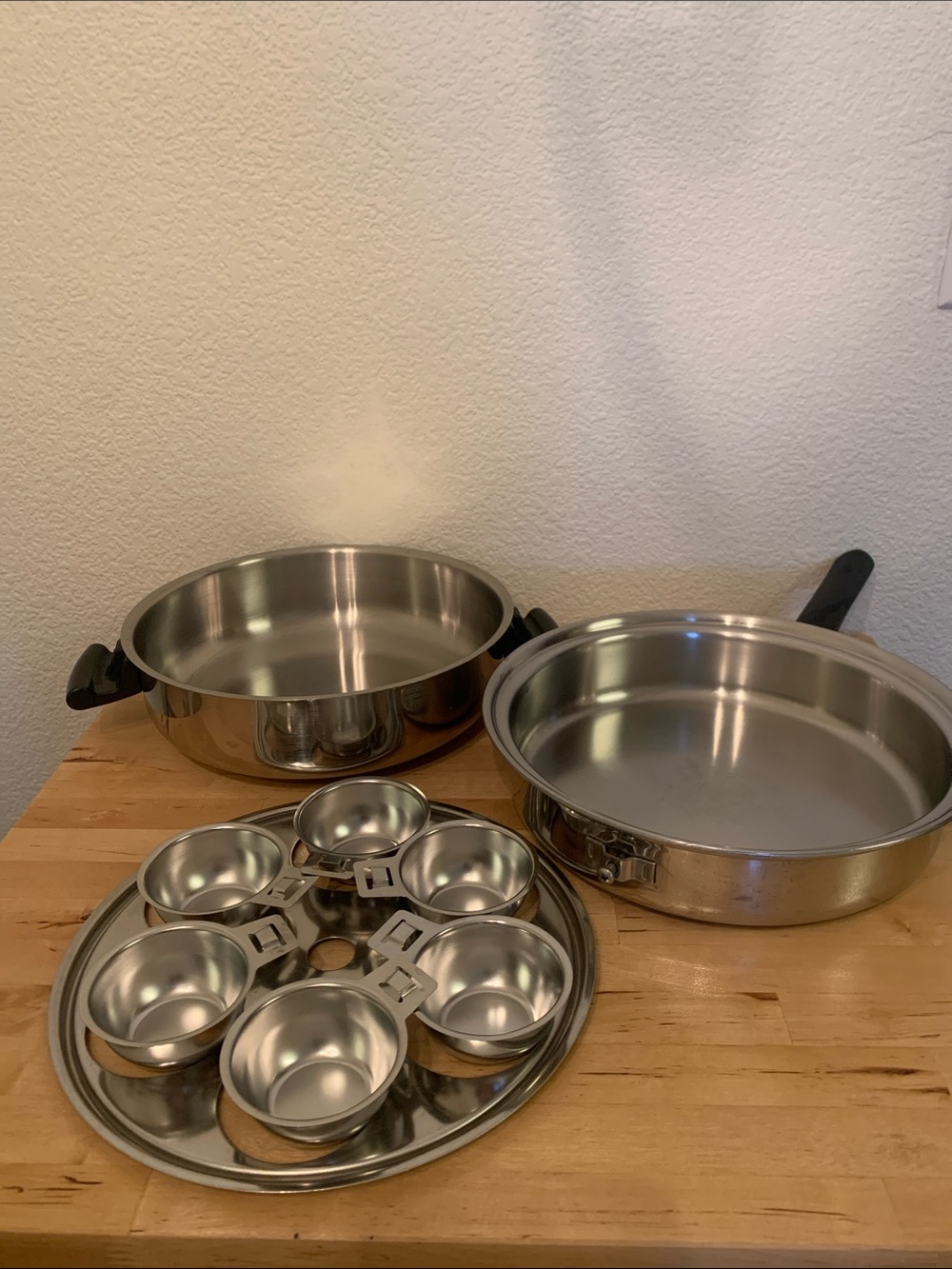 Amway Queen Stainless Steel Cookware Set with Egg Poacher Insert